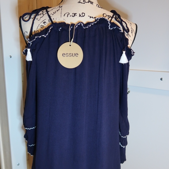 Off The Shoulder Ruffled Sleeve Top - Picture 5 of 5